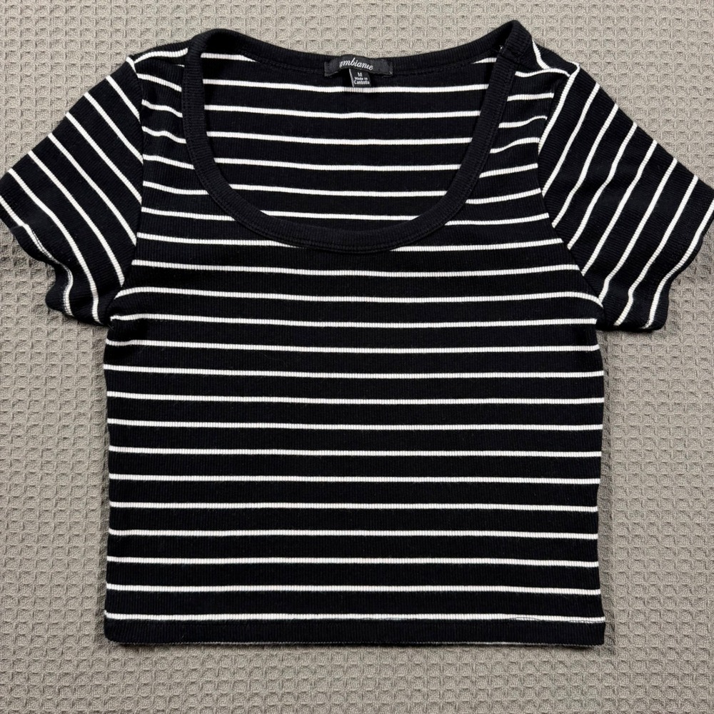 Ambiance Womens Ribbed Striped Crop Top Black White Scoop Neck Short Sleeve M